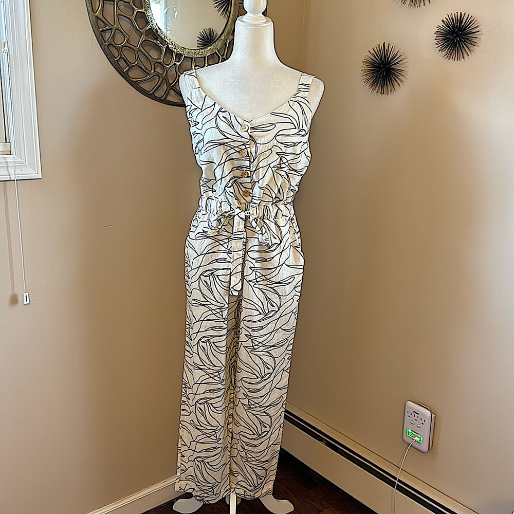 NWT Black & White Jumpsuit